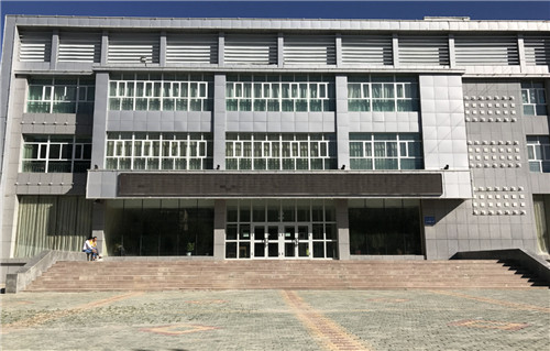 新疆阿合奇縣劇院里的“小秘密”